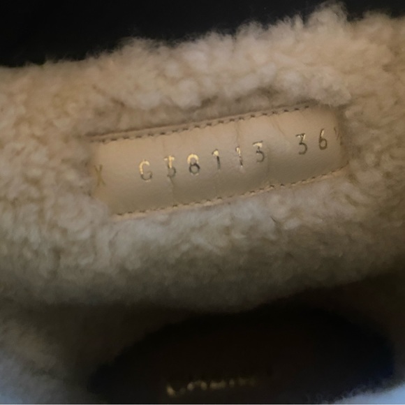 Authentic New CHANEL Logo Apres Ski Winter Boots - Size 36 - Picture 11 of 13